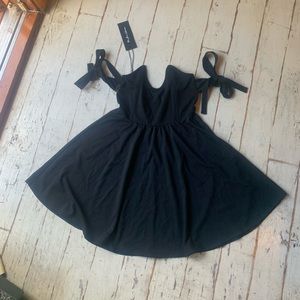 For love and lemons dress